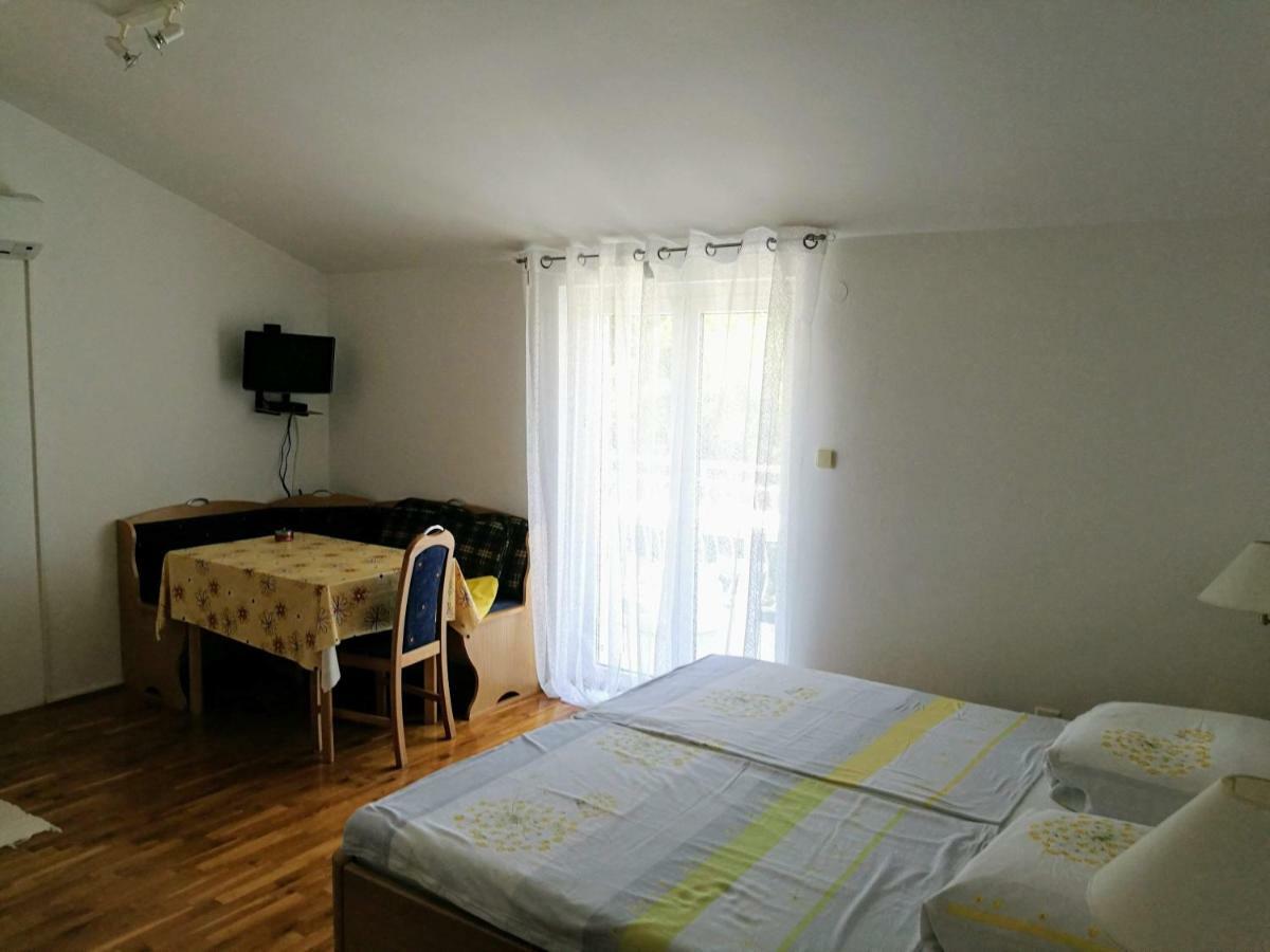 Apartment Coskovic Rosini エクステリア 写真